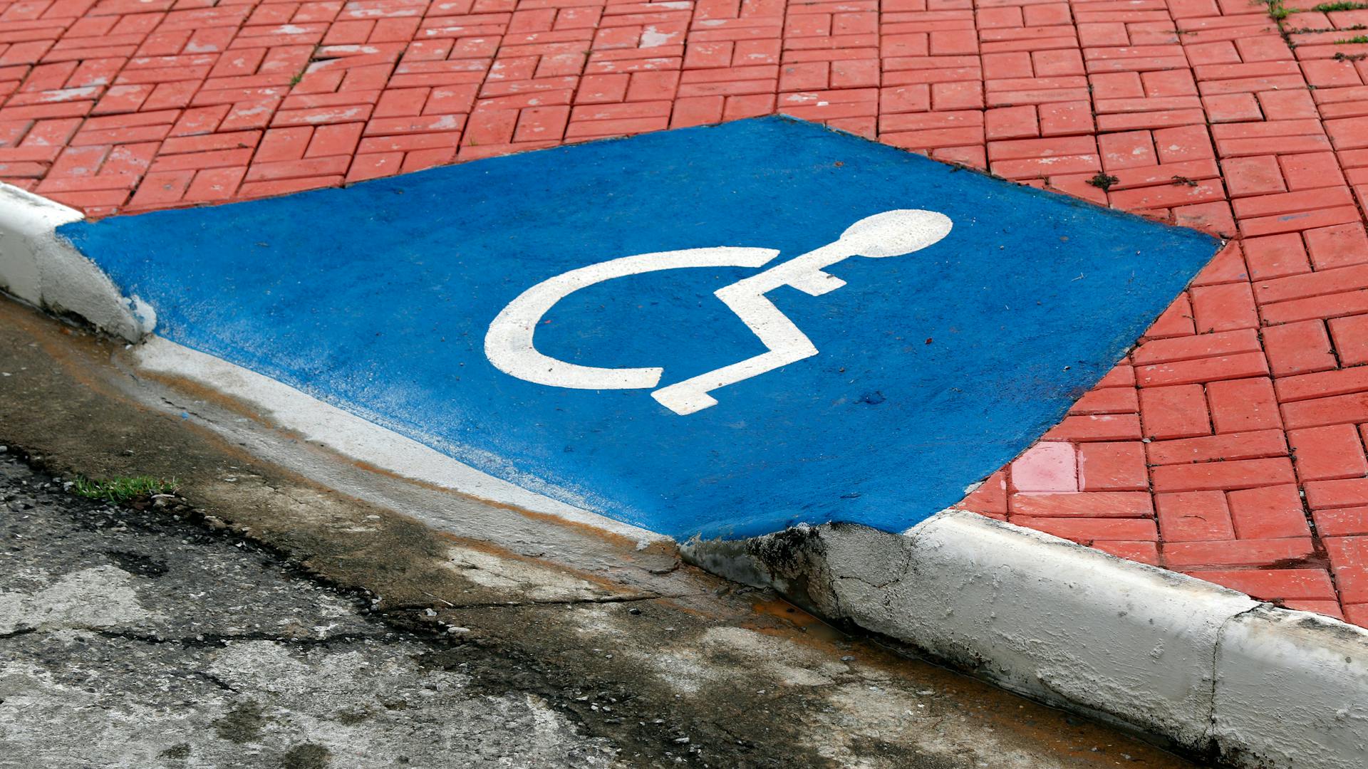 Spécialiste accessibilité PMR